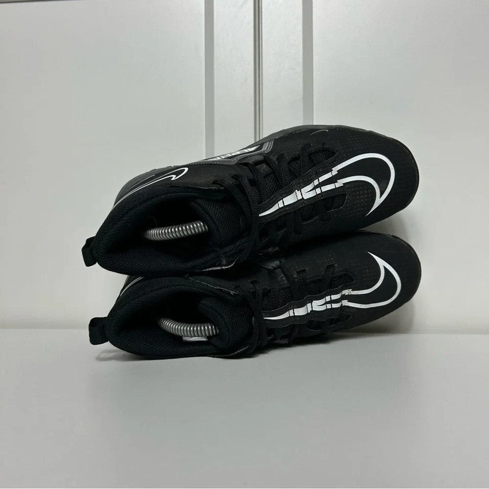 Nike Kids Alpha menace Black Cleats